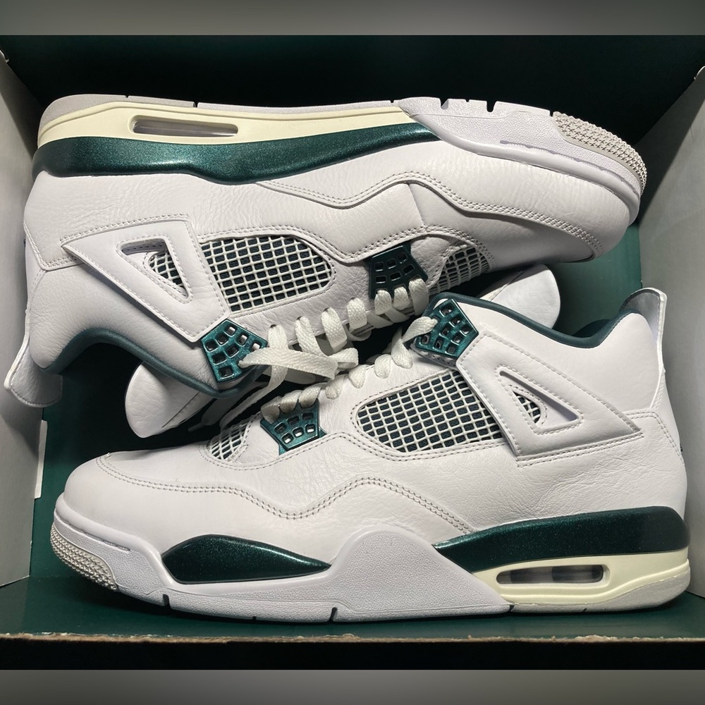 Air Jordan retro 4 oxidized green